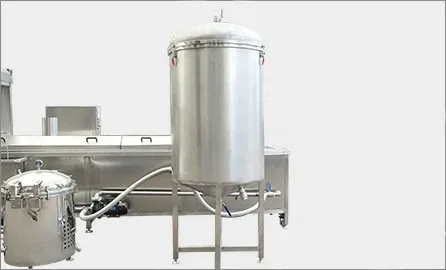 Blast-freezing refrigeration tube