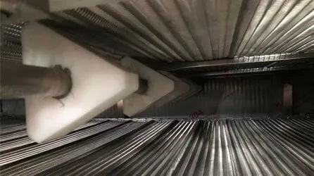Blast-freezing refrigeration tube